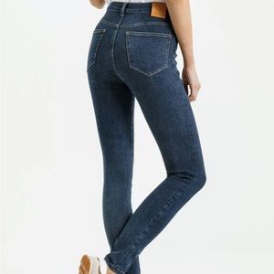 DUER Four Way Flex High Rise Skinny 26